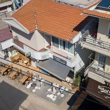 Veranda House